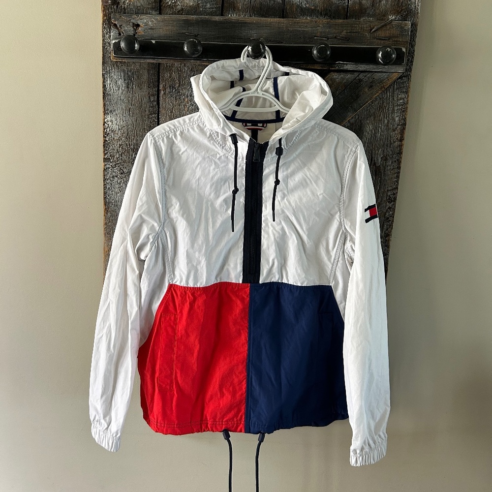 Men's Tommy Hilfiger Half Zipper Jacket w/Hood Red, Navy & White
